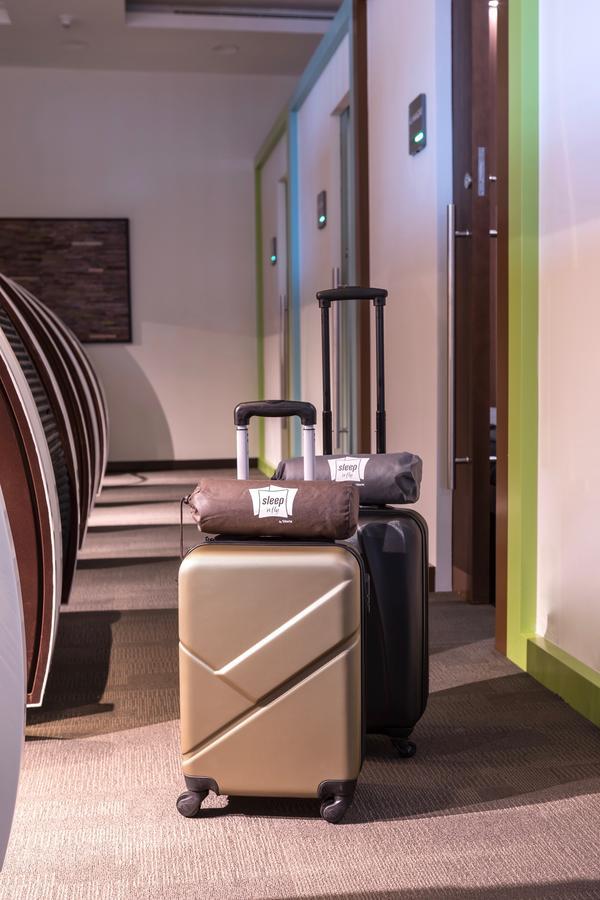 Hotel Sleep 'N Fly Sleep Lounge, A-Gates Terminal 3 - Transit Only Dubai Esterno foto